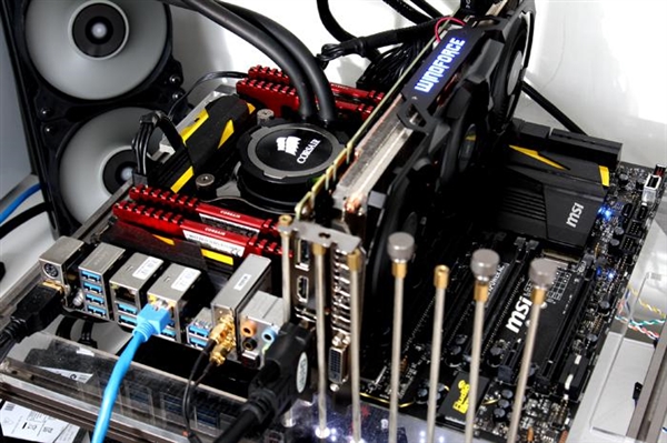 64G内存分50G做硬盘：电脑速度狂飙！读写10GB/s虐SSD